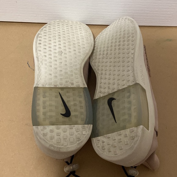 Nike 2019 Air FOG 'Particle Beige - Picture 9 of 10